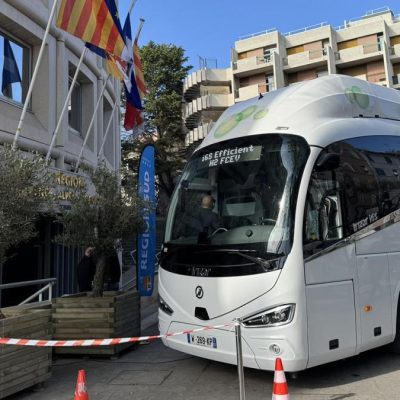 Un autobús de hidrógeno de Irizar exhibe una autonomía de 900 km y carga completa en menos de 20 minutos
