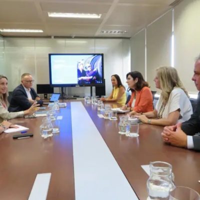 Empleo analiza con Moeve las oportunidades laborales que conlleva el hidrógeno verde en Andalucía